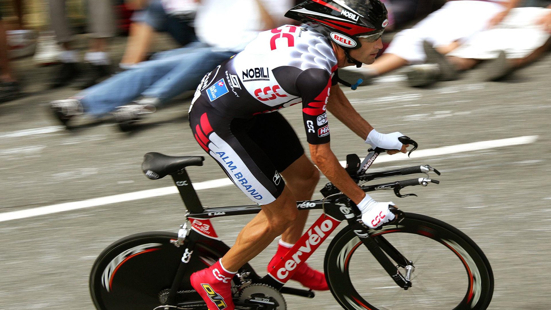 体育新闻中心主导体育媒体与社交平台战略对接，体育新闻机构