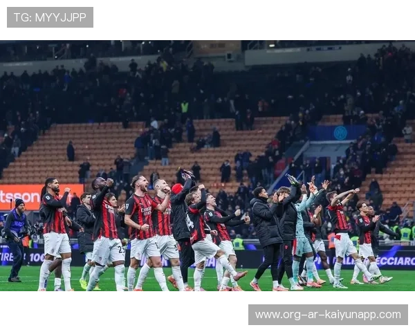 AC米兰客场险胜都灵，积分紧追榜首，ac米兰经典比赛